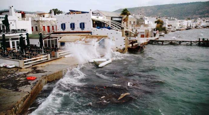 Bodrum'da şiddetli fırtına Bodrum'da şiddetli fırtına