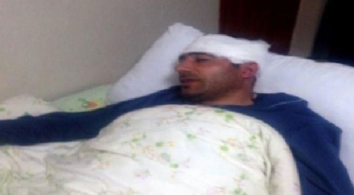 AK Parti ilçe başkanına bıçaklı saldırı düzenlendi AK Parti ilçe başkanına bıçaklı saldırı düzenlendi