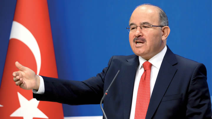 Hüseyin Çelik&#039;ten &#039;CHP&#039; sloganlı gönderme