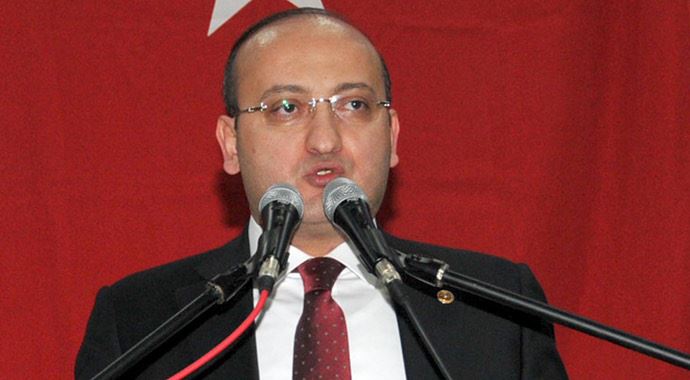 Yalçın Akdoğan: &#039;Yaşın yanında kuru da yanmasın&#039;