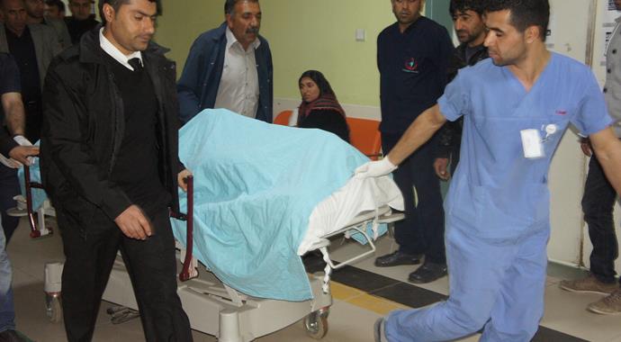 Seçim bitti muhtarların kavgası bitmedi, ölü ve yaralılar var Seçim bitti muhtarların kavgası bitmedi, ölü ve yaralılar var