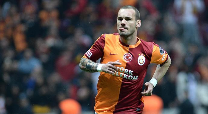 Juventus'a Sneijder darbesi Juventus'a Sneijder darbesi