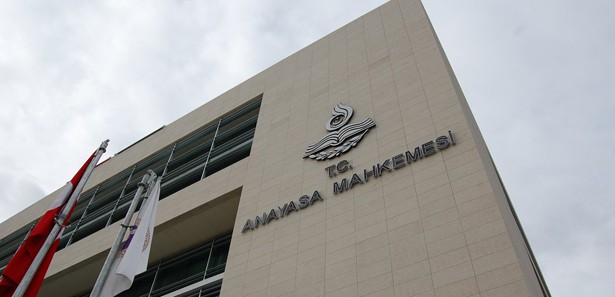 AYM'den 2 flaş karar, HSYK ve BTK'ya kısmi iptal! AYM'den 2 flaş karar, HSYK ve BTK'ya kısmi iptal!