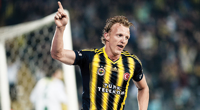 Kuyt Figo'ya özeniyor Kuyt Figo'ya özeniyor