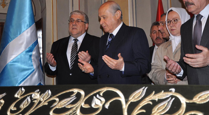 Bahçeli genel seçim startını verdi Bahçeli genel seçim startını verdi