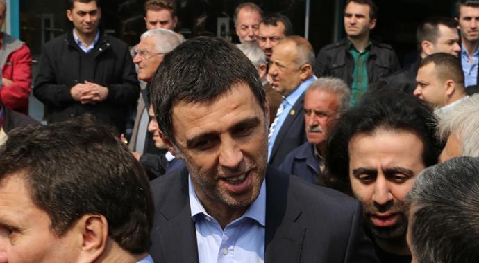 Hakan Şükür'e şok üstüne şok! Bu kez de...