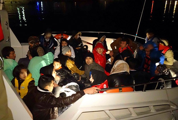 Denizde 32 kaçak yakalandı Denizde 32 kaçak yakalandı