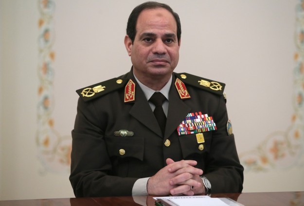 Sisi resmen başvurdu!