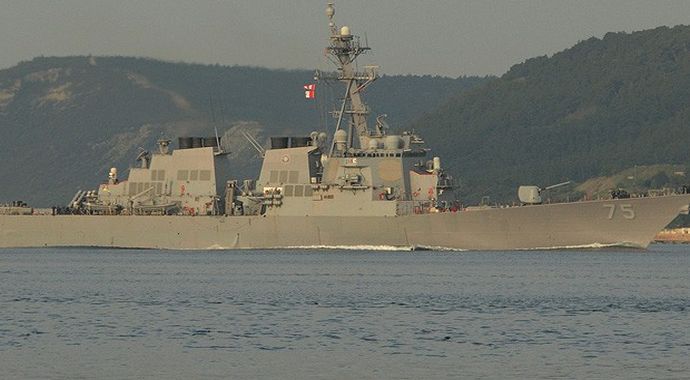 Rus savaş uçağından ABD gemisine taciz iddiası