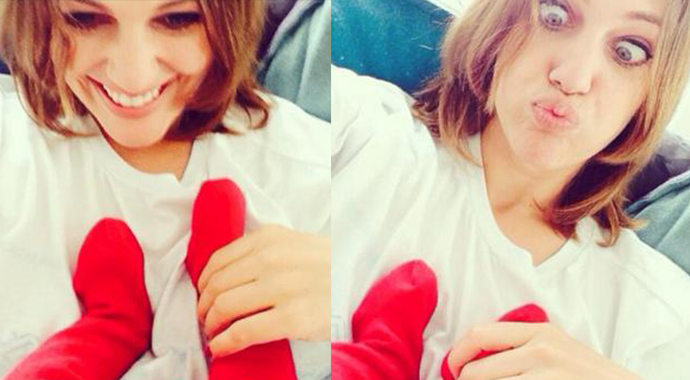 Meryem Uzerli, kızı Lara'nın fotoğrafını paylaştı Meryem Uzerli, kızı Lara'nın fotoğrafını paylaştı