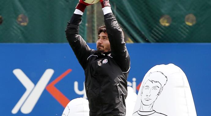 Beşiktaş'ta Tolga Zengin sürprizi! Beşiktaş'ta Tolga Zengin sürprizi!