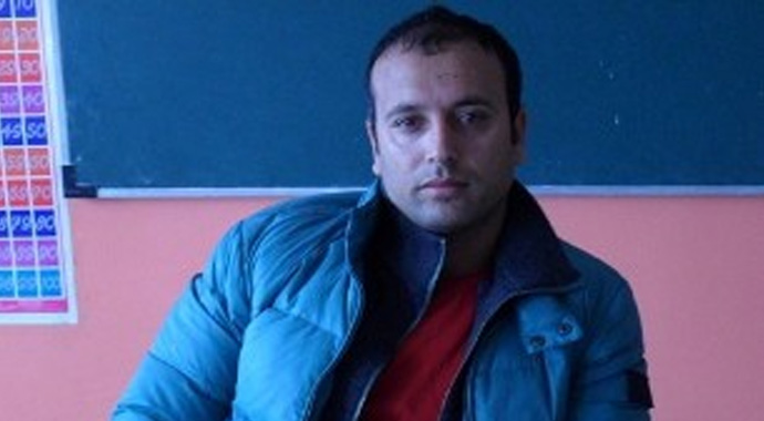 Genç öğretmen futbol sahasında hayatını kaybetti