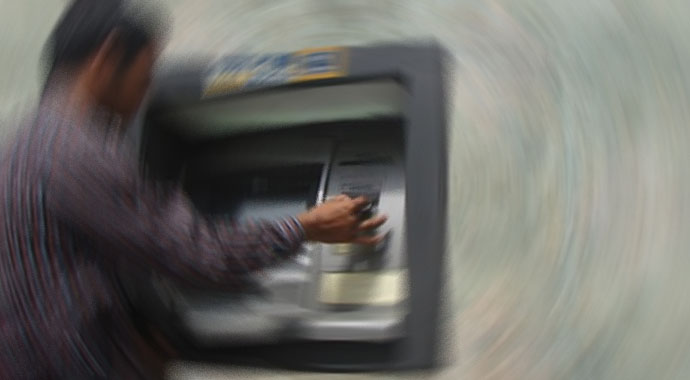 ATM dolandırıcılığında kart sahiplerini şoke eden karar ATM dolandırıcılığında kart sahiplerini şoke eden karar