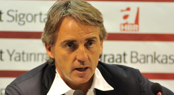 Mancini tepkisi taraftara şiir yazdırdı! Mancini tepkisi taraftara şiir yazdırdı!