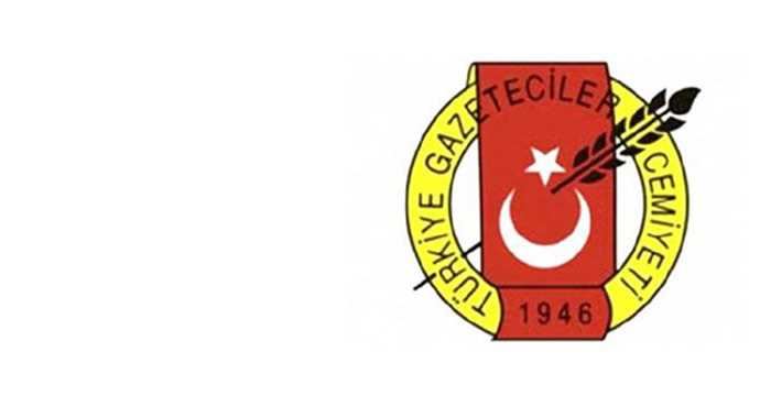 Ünlü gazeteci hayatını kaybetti Ünlü gazeteci hayatını kaybetti