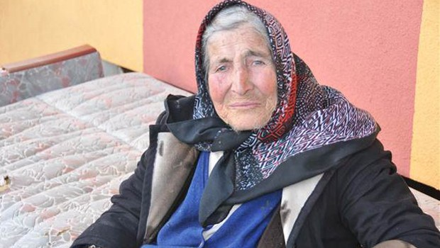 Buzdolabındaki buzları eritmek için ateş yaktı, hayatı değişti