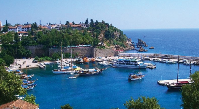 &#039;Antalya&#039;ya direkt uçuşlar yapılmalı&#039;