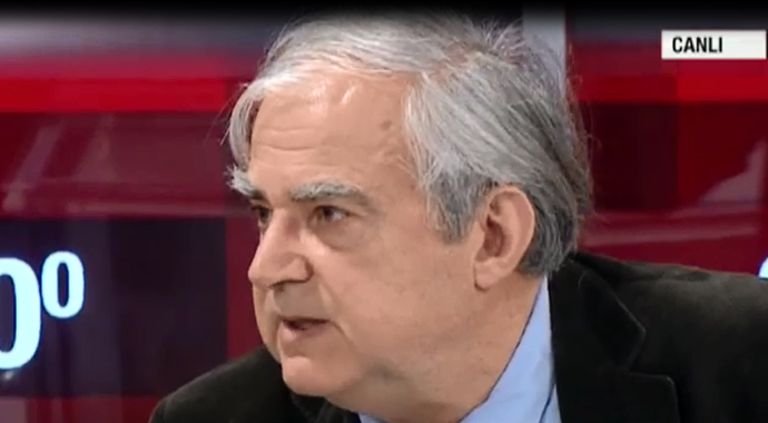 Başbakan&#039;ın mesajını okurken gözyaşlarına tutamadı