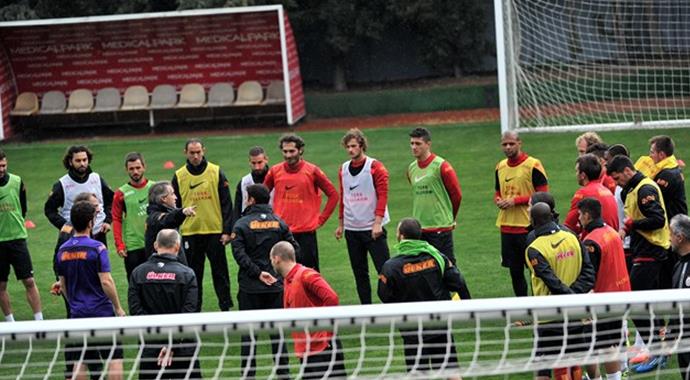 Galatasaray, Elazığspor'a bileniyor