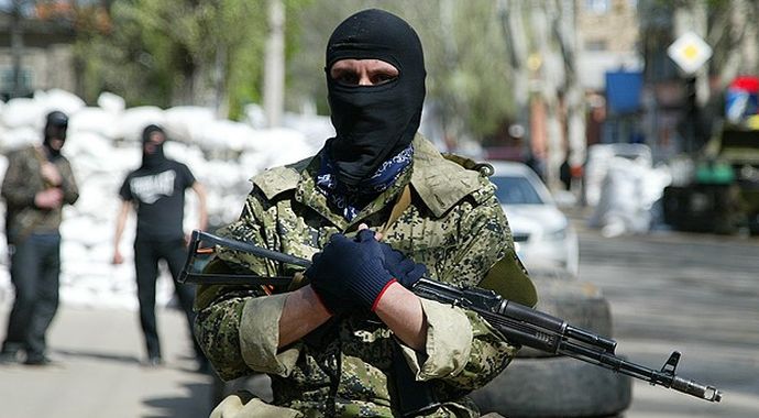 Rusya yanlısı gruplar AGİT heyetini alıkoydu