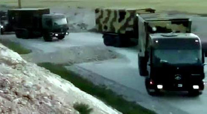 IŞİD, Süleyman Şah'a giden Türk konvoyunu görüntüledi IŞİD, Süleyman Şah'a giden Türk konvoyunu görüntüledi