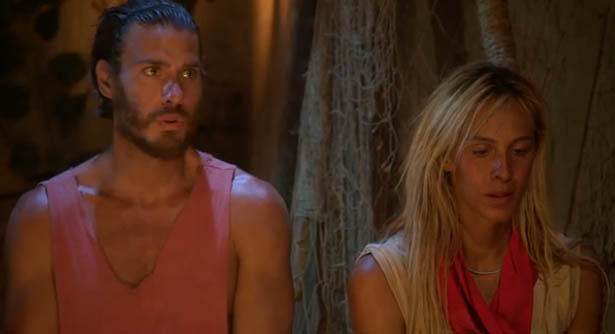 Survivor'da Duygu ve Akın artık gönüllü oldu! Survivor'da Duygu ve Akın artık gönüllü oldu!