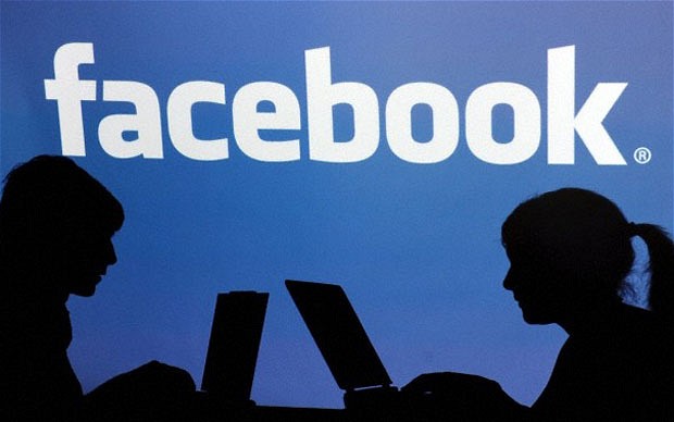 Facebook&#039;ta ilk kimi siliyoruz?