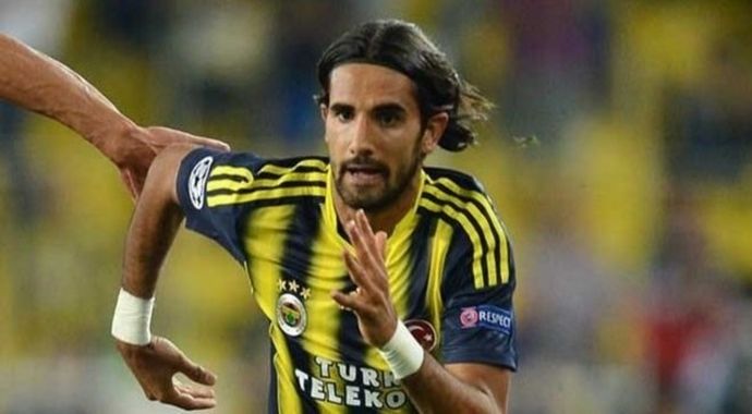 Arena&#039;da yapacaktı ama... Makası alan ona koştu!