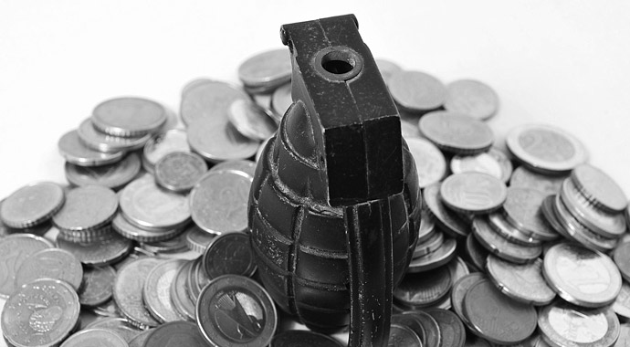 Ukrayna-Rusya gerginliğiyle altın yeniden 1300 doları aştı