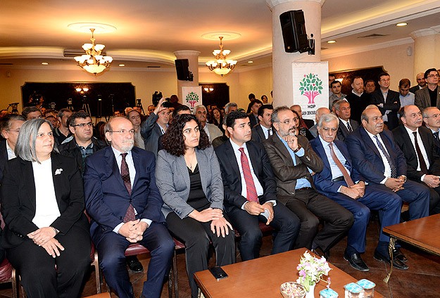 BDP'liler HDP'ye geçti BDP'liler HDP'ye geçti