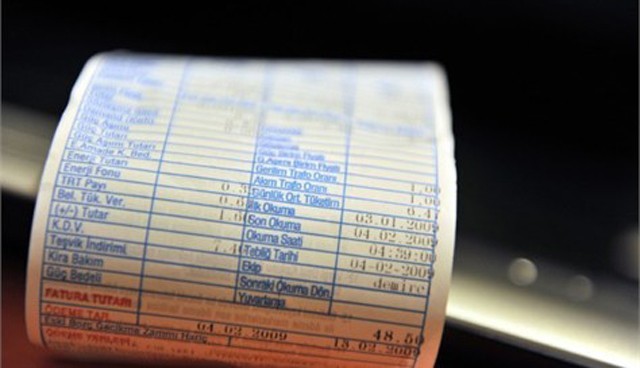 Kaçak elektrik herkesin cebinden 120 lira götürüyor Kaçak elektrik herkesin cebinden 120 lira götürüyor