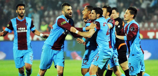 Yıldız futbolcunun sözleşmesi feshedildi Yıldız futbolcunun sözleşmesi feshedildi