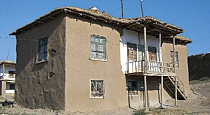 Kerpiç evlere de deprem sigortası mecburiyeti geldi Kerpiç evlere de deprem sigortası mecburiyeti geldi