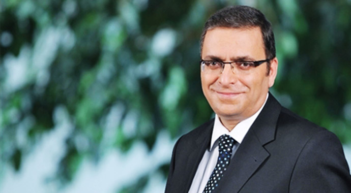 Operasyonlar Halkbank'ı durduramadı Operasyonlar Halkbank'ı durduramadı