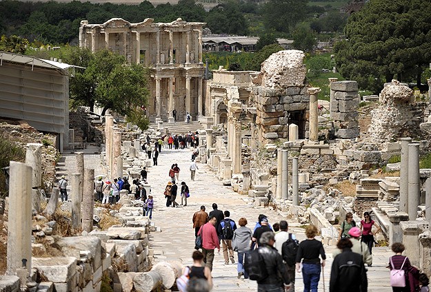 Türkiye'nin turizm geliri arttı