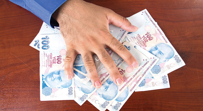 Faizde indirim için eylül ayı göz kırpıyor