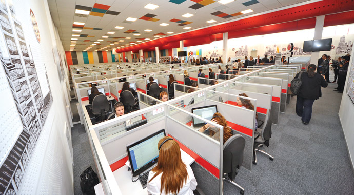 Çağrı merkezini Manisa'ya taşıdı, 200 kadını işe aldı