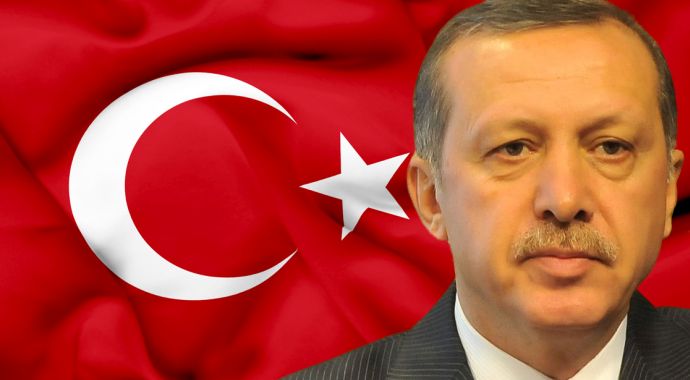 Başbakan Acun Ilıcalı ve Rıdvan Dilmen'le görüştü Başbakan Acun Ilıcalı ve Rıdvan Dilmen'le görüştü