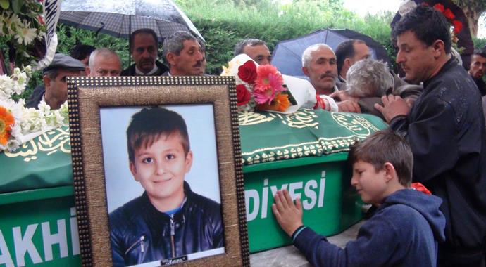 Aileler dertli, sosyal medya çocuk kayıplarını artırdı! Aileler dertli, sosyal medya çocuk kayıplarını artırdı!