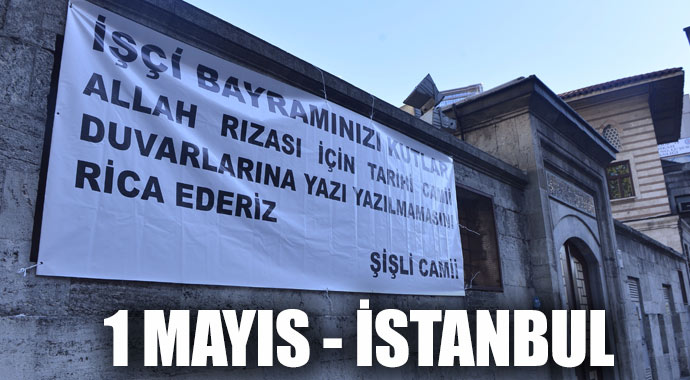 Şişli Camii'nin duvarında şaşırtan pankart! Şişli Camii'nin duvarında şaşırtan pankart!