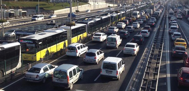 İstanbul'da hangi yollar kapalı? İşte alternatif yollar İstanbul'da hangi yollar kapalı? İşte alternatif yollar