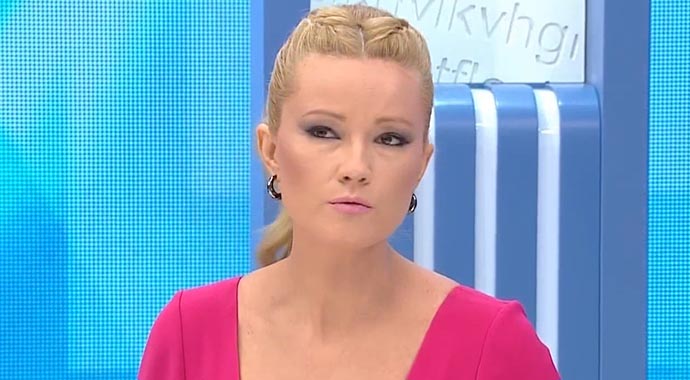Müge Anlı'dan Aziz Yıldırım'a destek Müge Anlı'dan Aziz Yıldırım'a destek
