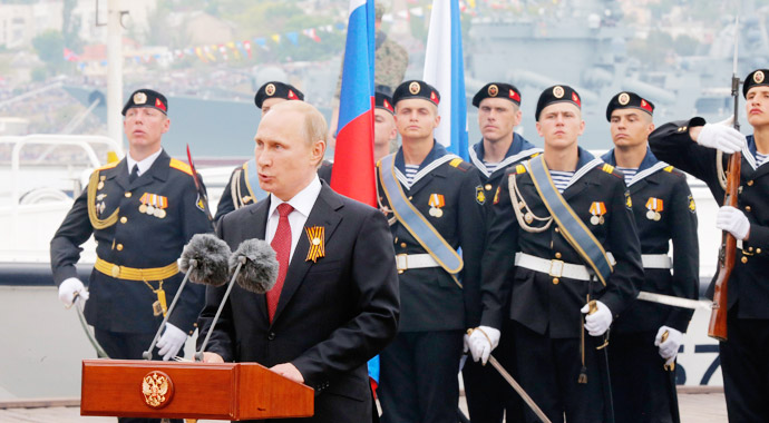 Putin, Kırım'dan dünyaya mesaj verdi Putin, Kırım'dan dünyaya mesaj verdi