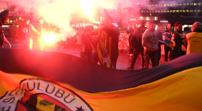 Fenerbahçe şampiyonluk kupasına yarın kavuşuyor Fenerbahçe şampiyonluk kupasına yarın kavuşuyor