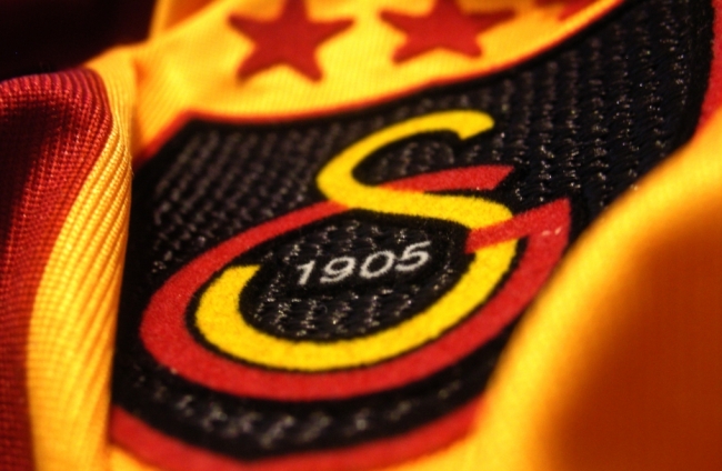 Galatasaray'ın yıldızından ayrılık kararı Galatasaray'ın yıldızından ayrılık kararı