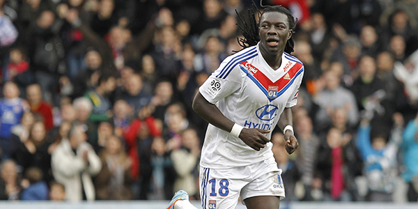 Beşiktaş Fransız golcü Gomis'i İstanbul'a getirdi Beşiktaş Fransız golcü Gomis'i İstanbul'a getirdi