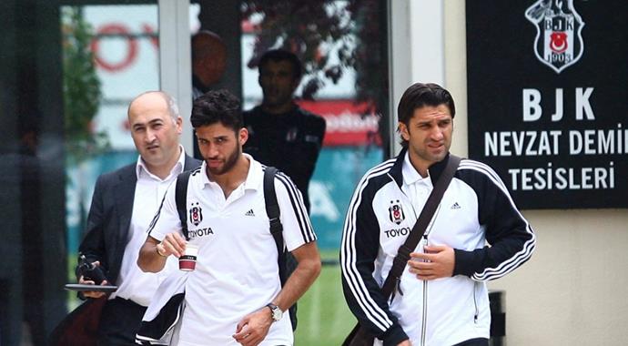 Beşiktaş, 12 kişilik kadrosuyla Elazığ'a gitti Beşiktaş, 12 kişilik kadrosuyla Elazığ'a gitti