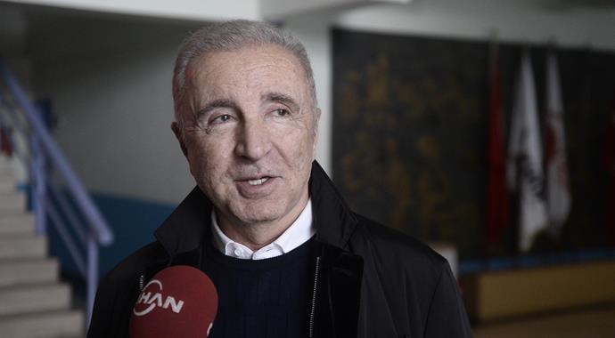Ünal Aysal: Şampiyonlar Ligi biletini yarın alacağız Ünal Aysal: Şampiyonlar Ligi biletini yarın alacağız