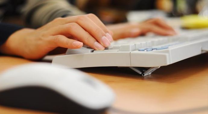 Dünya İnternet Klavye Şampiyonasında birincilik Dünya İnternet Klavye Şampiyonasında birincilik