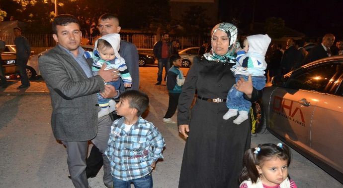 '4 çocuğumu Cumhurbaşkanı'na emanet ediyorum' '4 çocuğumu Cumhurbaşkanı'na emanet ediyorum'